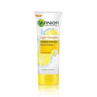 Garnier Skin Naturals Light Complete Face wash, 100ml